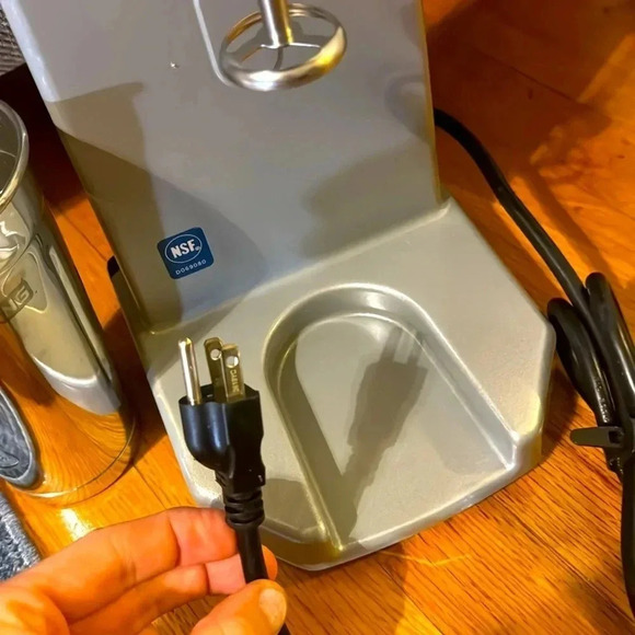 Waring Professional Commercial Drink Mixer Single Prong Unit For Restaurants - Picture 8 of 16